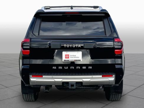 Certified 2025 Toyota 4Runner Limited AWD/4WD image 5