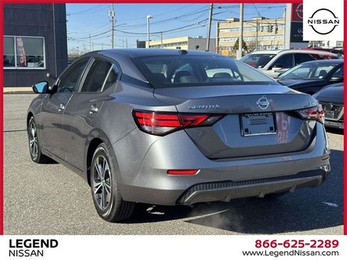 Used 2023 Nissan Sentra SV image 7