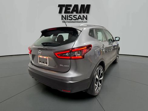 Used 2022 Nissan Rogue Sport SL w/ Premium Package image 7