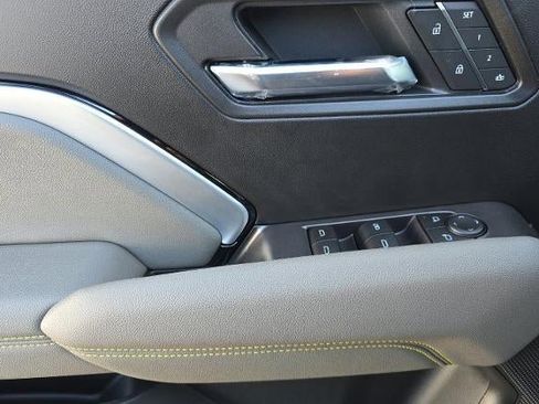 New 2026 Chevrolet Colorado ZR2 w/ ZR2 Bison Edition image 10