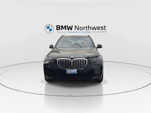 Used 2024 BMW X5 xDrive40i w/ Executive Package AWD/4WD image 8
