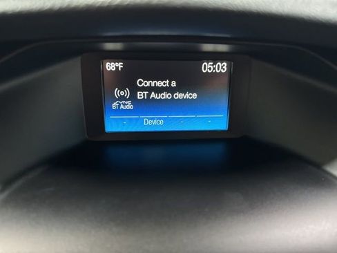 Used 2018 Ford Focus SE image 17