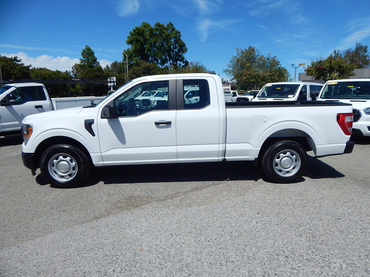 Used 2022 Ford F150 XL w/ Equipment Group 101A High RWD image 5