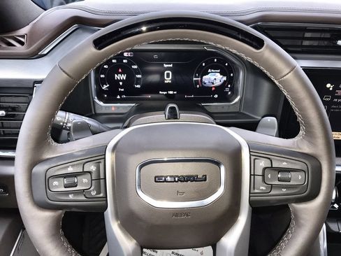 Used 2026 GMC Sierra 1500 Denali AWD/4WD image 14