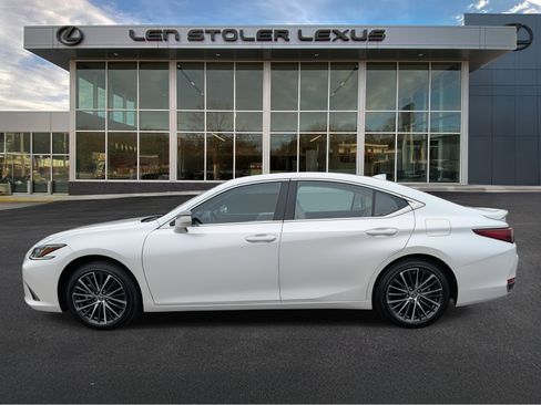 Used 2025 Lexus ES 300h ES 300h image 6