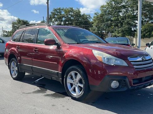 Used 2014 Subaru Outback 2.5i Premium w/ Moonroof Package AWD/4WD image 3