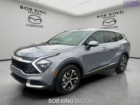 Used 2023 Kia Sportage EX image 1