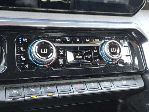 Used 2024 GMC Sierra 1500 Denali image 24