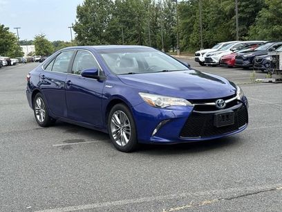 Used 2015 Toyota Camry SE w/ Moonroof Package