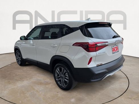 Certified 2023 Kia Seltos LX image 6