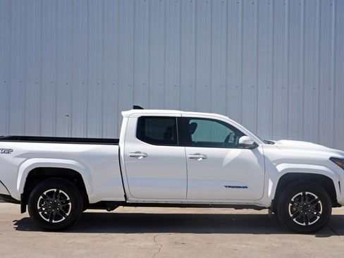 Used 2024 Toyota Tacoma TRD Sport w/ TRD Sport Premium Package image 55