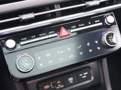 New 2026 Hyundai Tucson Limited image 23