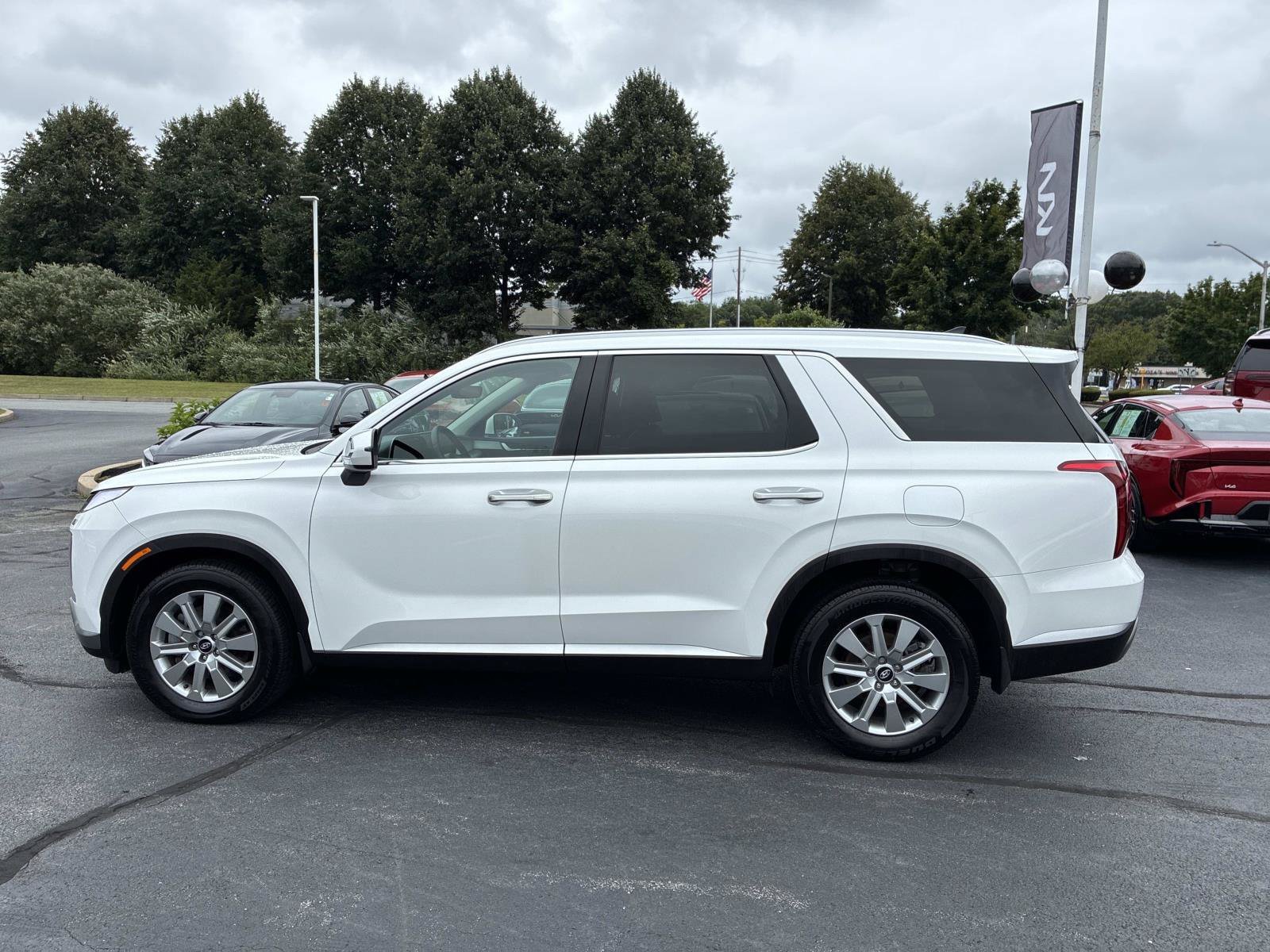 Used 2025 Hyundai Palisade SEL AWD/4WD image 4