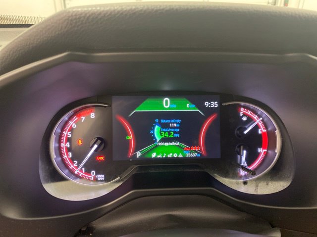 Certified 2025 Toyota RAV4 LE AWD/4WD image 15