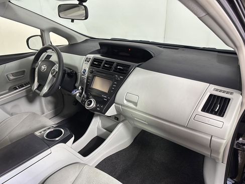 Used 2014 Toyota Prius V Three FWD image 22