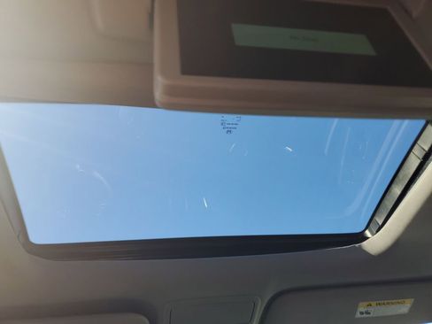 Used 2023 Honda Odyssey Elite image 14