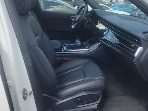 Used 2025 Audi Q7 3.0T Premium Plus AWD/4WD image 6