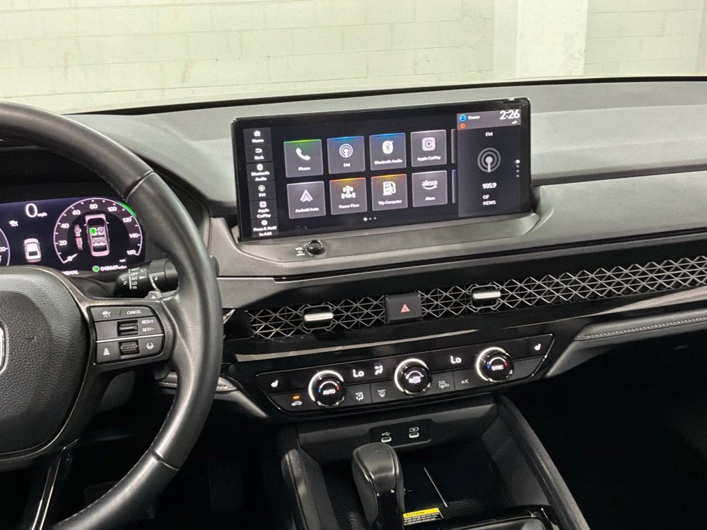 Certified 2025 Honda Accord EX-L image 12