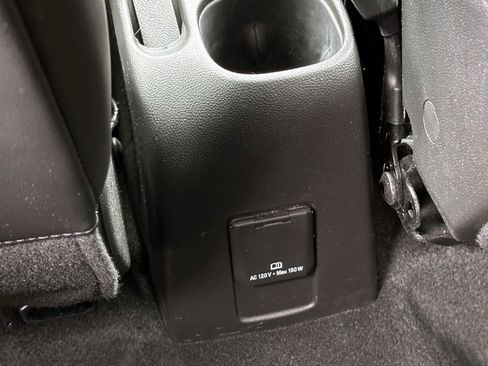 Certified 2022 Chevrolet Trax LT w/ Driver Confidence Package image 12