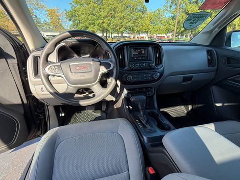 Used 2016 GMC Canyon W/T w/ Convenience Package image 9