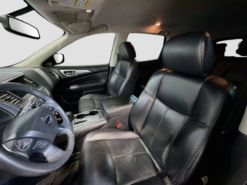 Used 2018 Nissan Pathfinder SL FWD image 19