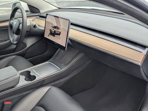 Used 2023 Tesla Model 3 Standard Range RWD image 17