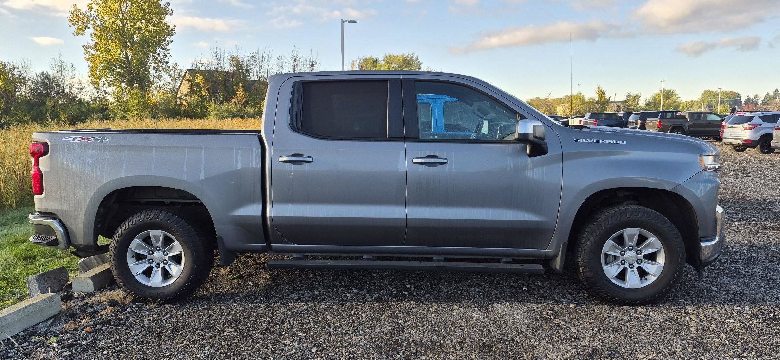Used 2021 Chevrolet Silverado 1500 LT AWD/4WD image 6