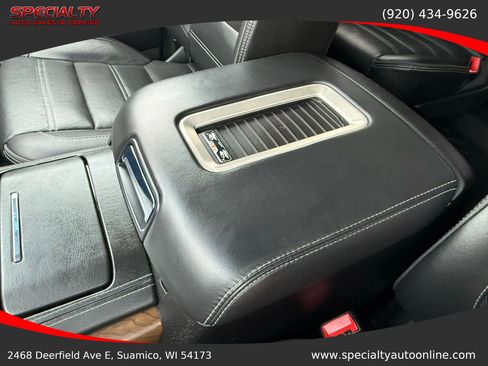Used 2018 GMC Yukon Denali image 33