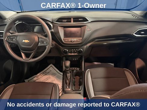 Used 2022 Chevrolet TrailBlazer LT FWD image 2