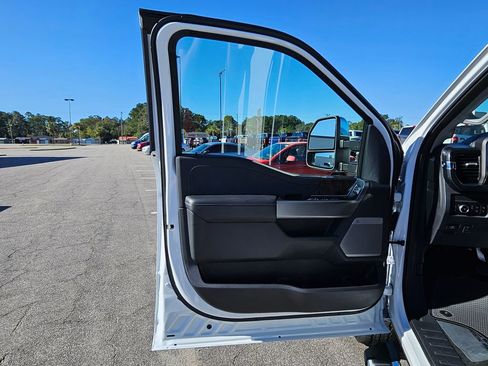 New 2026 Ford F350 Lariat w/ Lariat Premium Package image 13