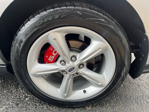 Used 2011 Ford Mustang GT Premium w/ Security Pkg RWD image 15