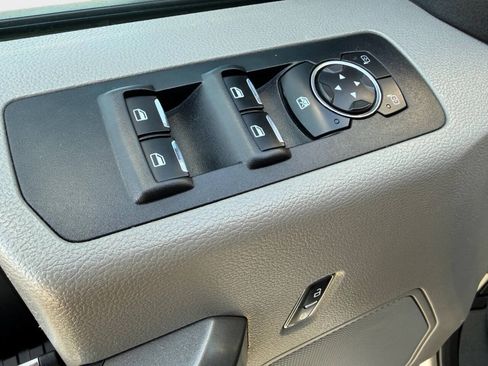 Used 2015 Ford F150 XLT w/ Equipment Group 302A Luxury AWD/4WD image 12