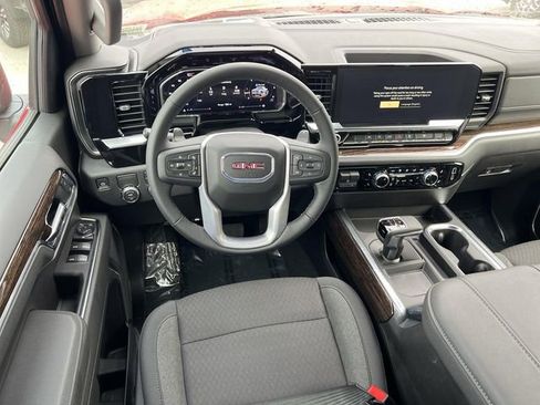 New 2026 GMC Sierra 1500 Elevation image 11