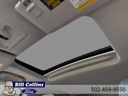 New 2025 Ford Maverick XLT w/ XLT Luxury Package image 21