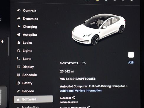 Used 2023 Tesla Model 3 Standard Range image 26
