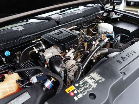 Used 2013 Chevrolet Silverado 3500 LTZ image 9