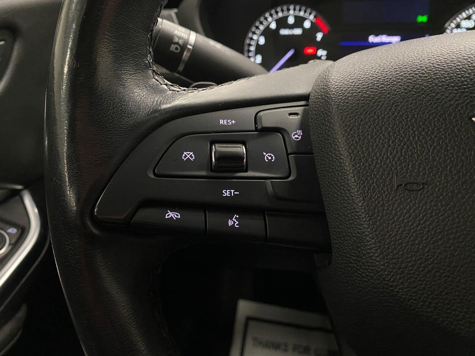 Used 2019 Cadillac XT4 Premium Luxury AWD/4WD image 15