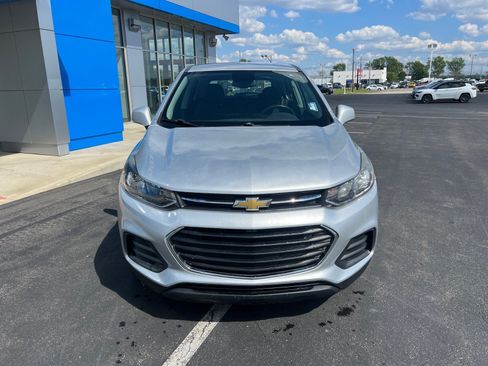 Used 2018 Chevrolet Trax LS AWD/4WD image 7