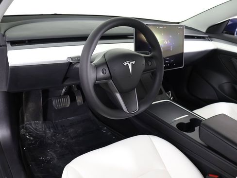 Used 2022 Tesla Model 3 Long Range AWD/4WD image 29