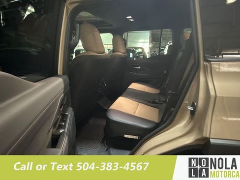 Used 2026 Lexus GX 550 AWD/4WD image 29