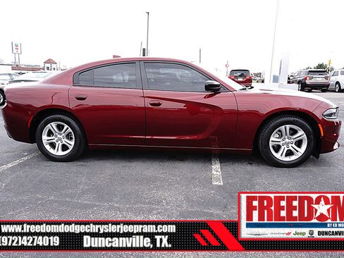 Certified 2023 Dodge Charger SXT image 6