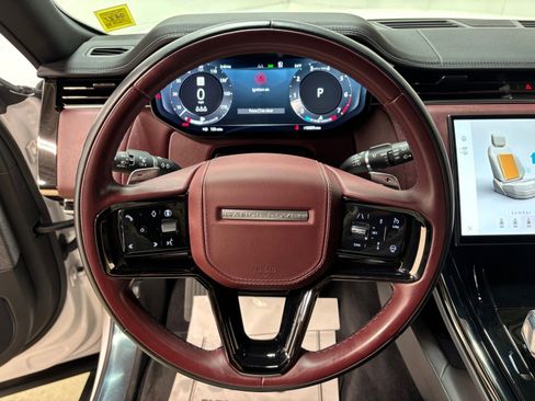 Used 2024 Land Rover Range Rover Sport Dynamic SE image 18
