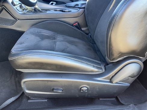 Used 2023 Dodge Challenger R/T w/ Plus Package image 22