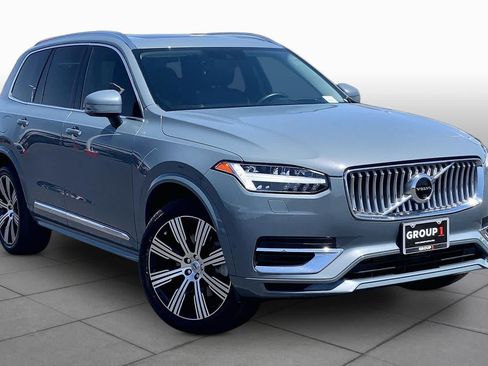 Used 2021 Volvo XC90 T8 Inscription w/ Lounge Package AWD/4WD image 3