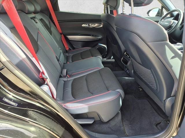 Used 2024 Genesis GV70 3.5T Sport AWD/4WD image 18