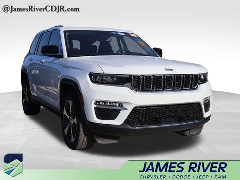 Used 2022 Jeep Grand Cherokee Limited 4xe AWD/4WD image 12