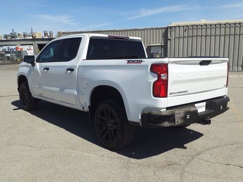 Used 2021 Chevrolet Silverado 1500 LT Trail Boss w/ Bed Protection Package image 18