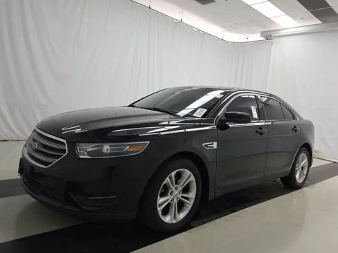Used 2019 Ford Taurus SEL w/ Equipment Group 201A image 1