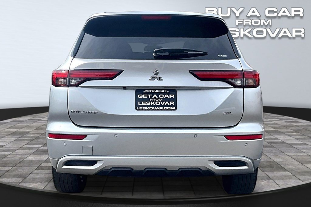 Used 2024 Mitsubishi Outlander SEL AWD/4WD image 4