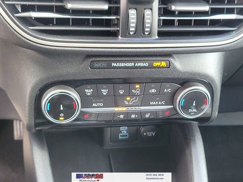 Used 2022 Ford Escape SE w/ Convenience Package FWD image 23